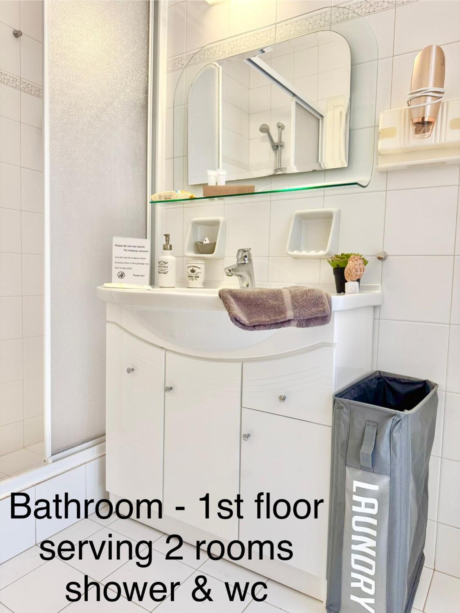 Villasonboard Dock Villa 3 Bed, 3 Bath, Canal, Greek Venice Porto Hydra Plépi 外观 照片
